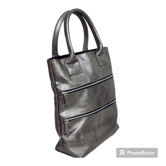 Lancome Large Silver Faux Leather Tote  Shoulder Bag - Picture 3 of 11
